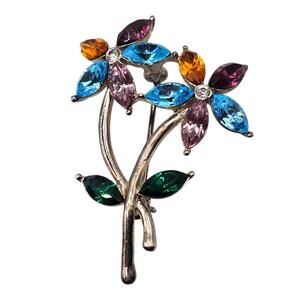 Vintage Monet Floral Brooch Pin Rhinestone Flower Silver Tone Costume Jewelry